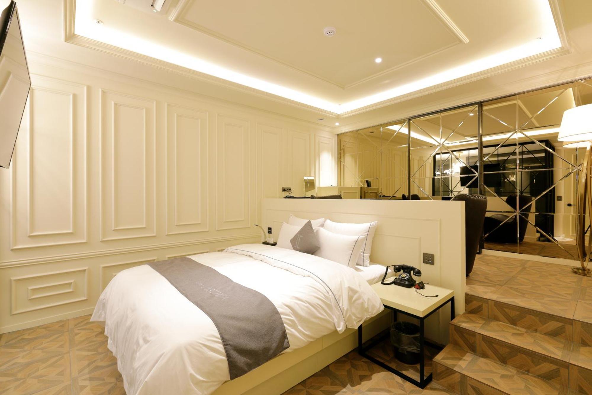 Ischia Hotel Yongin Ngoại thất bức ảnh